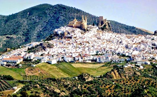 Vista de Olvera en la provincia de